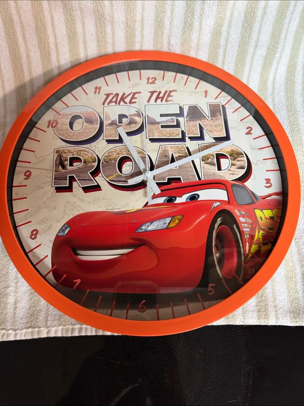 Lightning McQueen 'Take The Open Road' Wall Clock - Red WORKS w/AA Battery